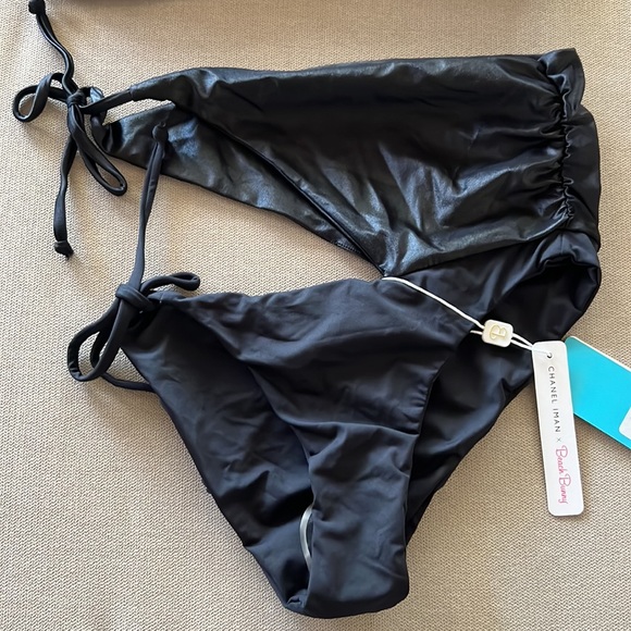 Beach Bunny Chanel Iman Bikini Set Black NWT Various - Picture 5 of 9
